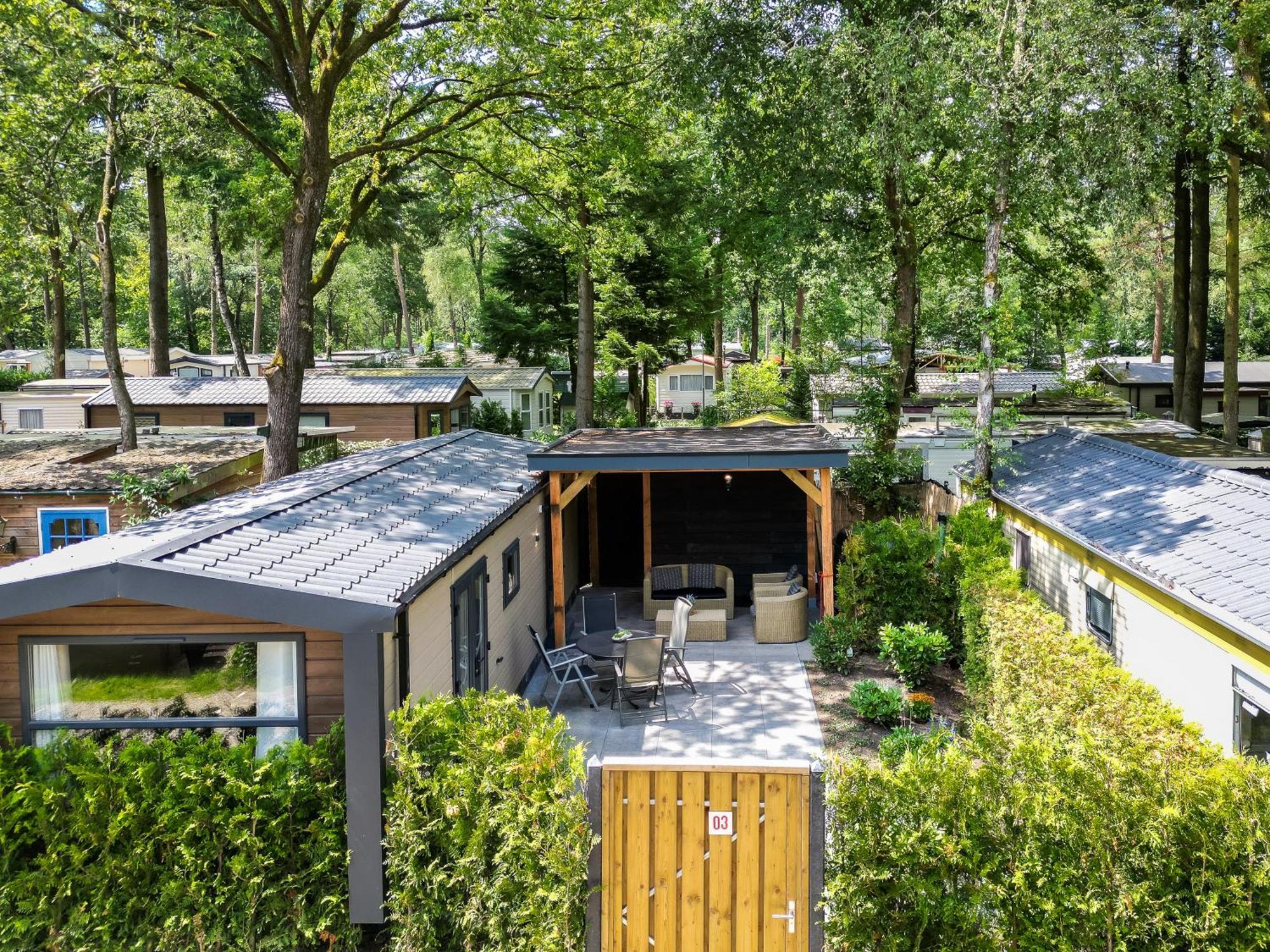 Veluwe Hoenderloo Luxury Chalet With Private Sauna And Hot Tub - Swimming Pool Tennis Court Supermarket Bowling Alley Theatre And Entertainment For Children Kültér fotó